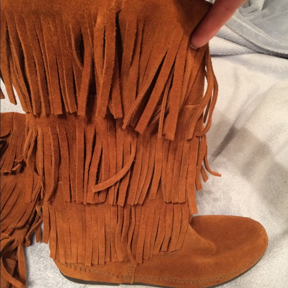 Minnetonka boots