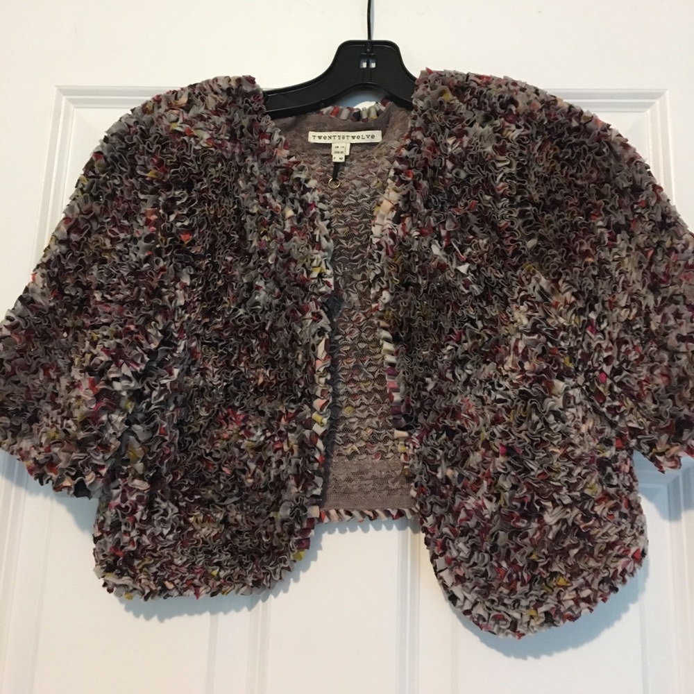Cropped lightweight coat
