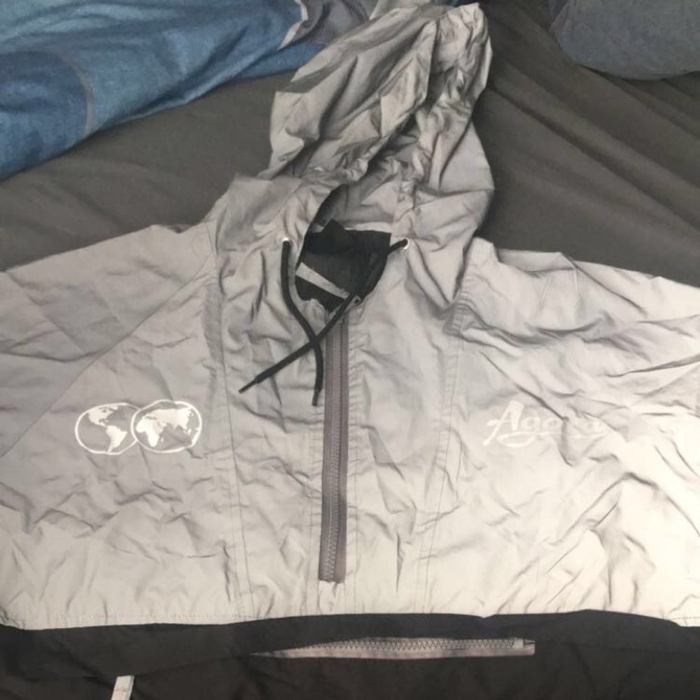 Agora 3M windbreaker sweatshirt