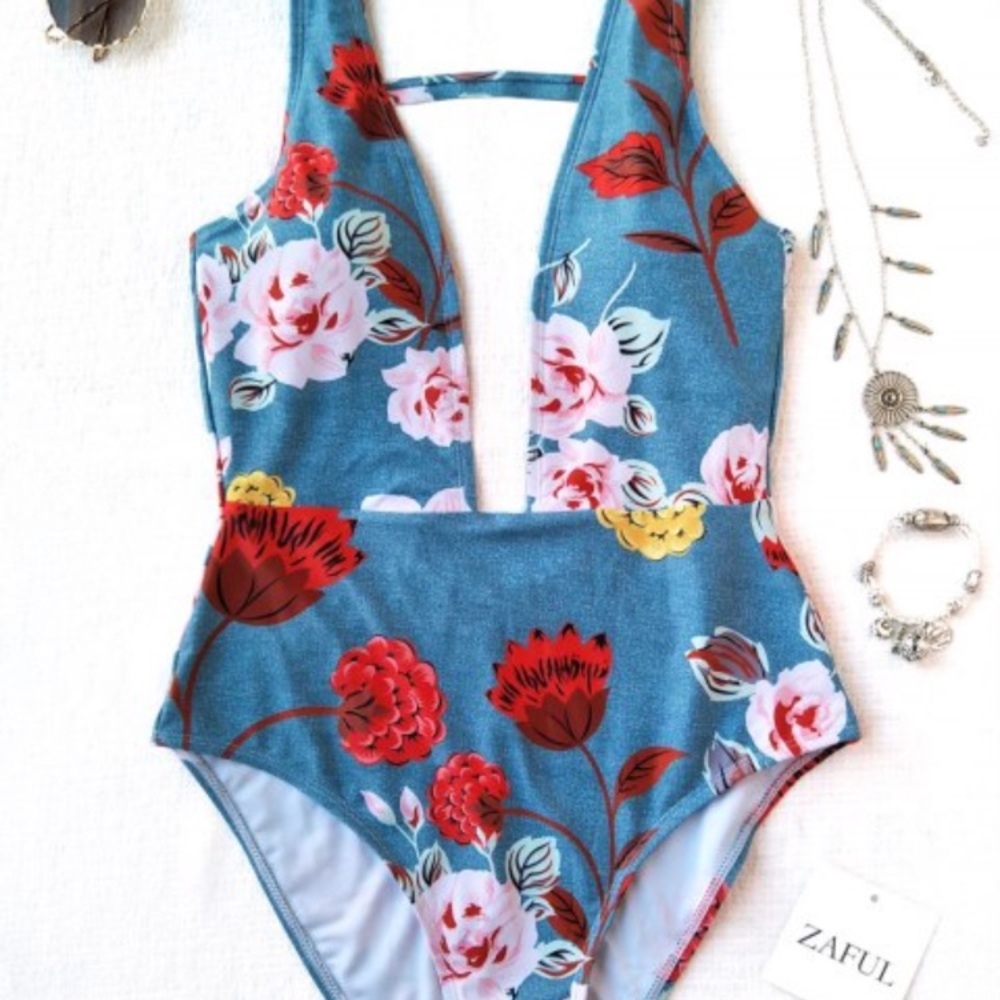 One piece bathing suit