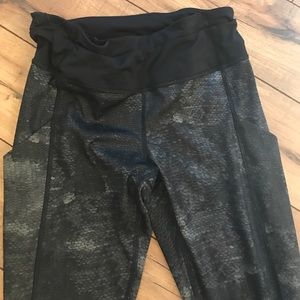 Lululemon pant 6