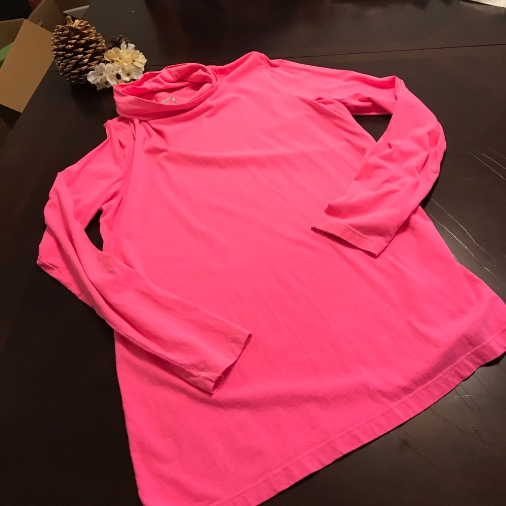 Hot pink turtle neck