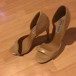 Sexy Steve madden heels!