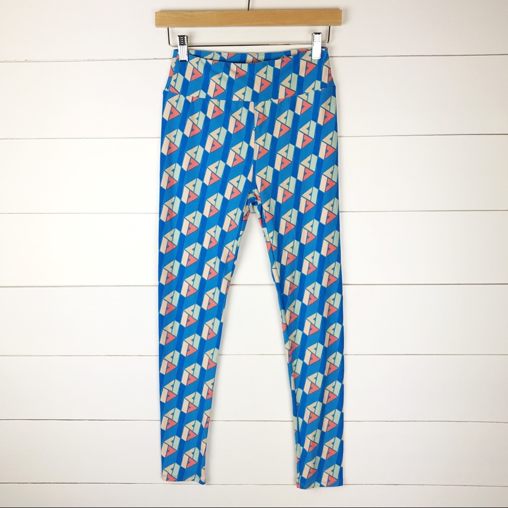 LuLaRoe OS One Size Mint Green Blue Pink Arrows
