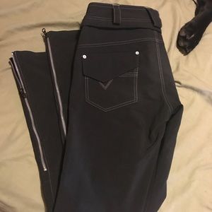 Volcom Snowboard pants!!!
