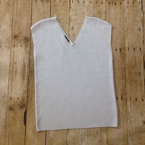 Double V- Neck Sleeveless Top