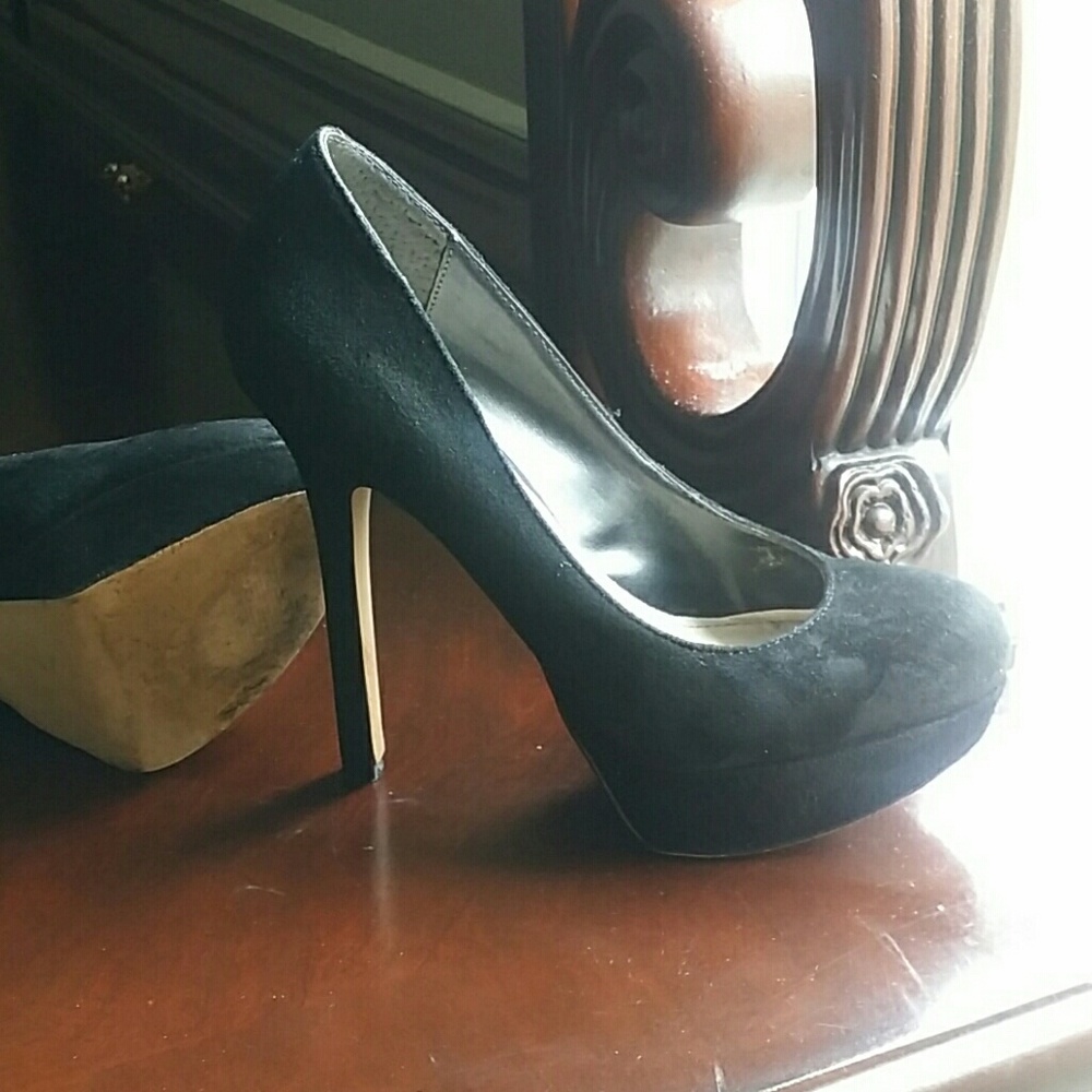 Size 9 Steve Madden pumps