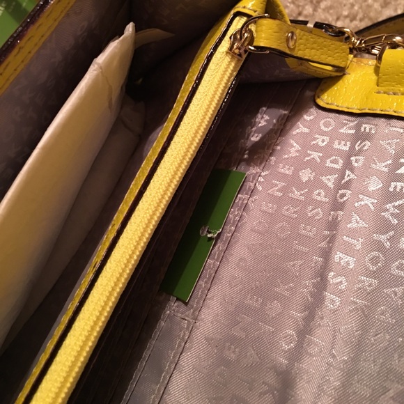 Kate Spade Natalie Wellesley - Picture 4 of 6