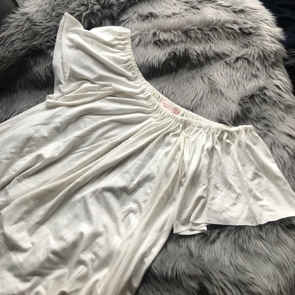 Off the shoulder top - Picture 2 of 2