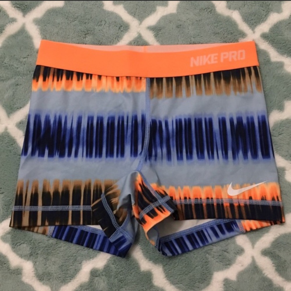 DONT BUY! ISO Nike pro shorts