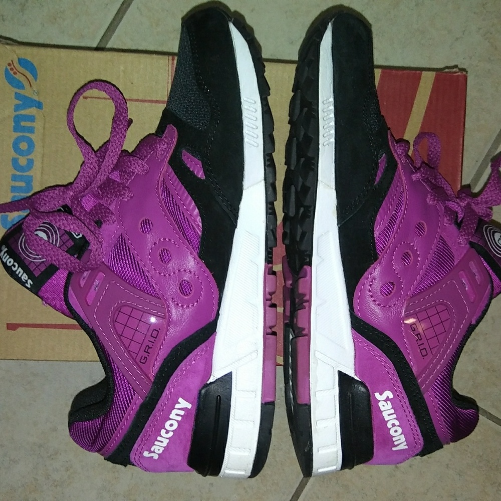 Saucony Grid