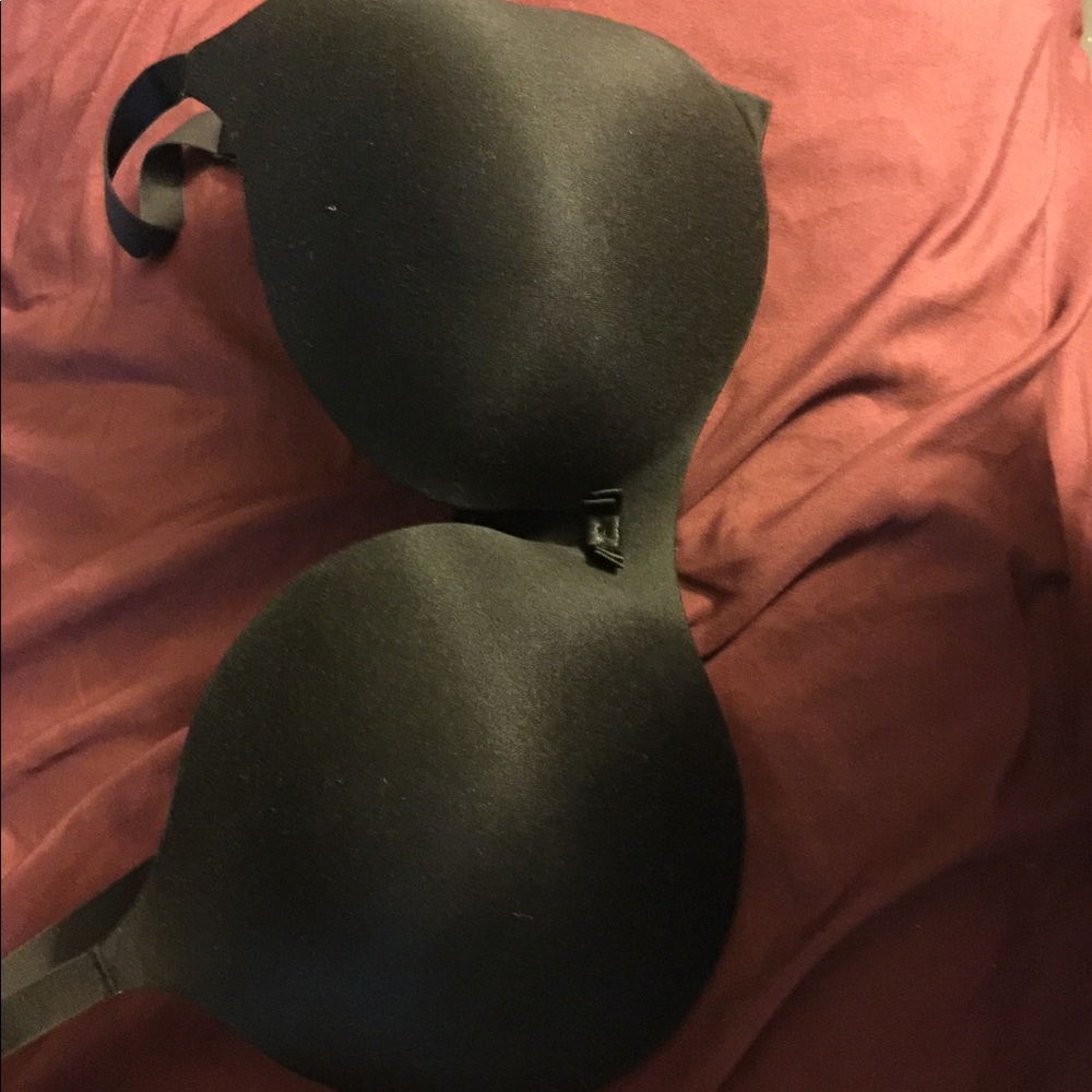 Seamless Victoria Secret 34DDD Demi Bra