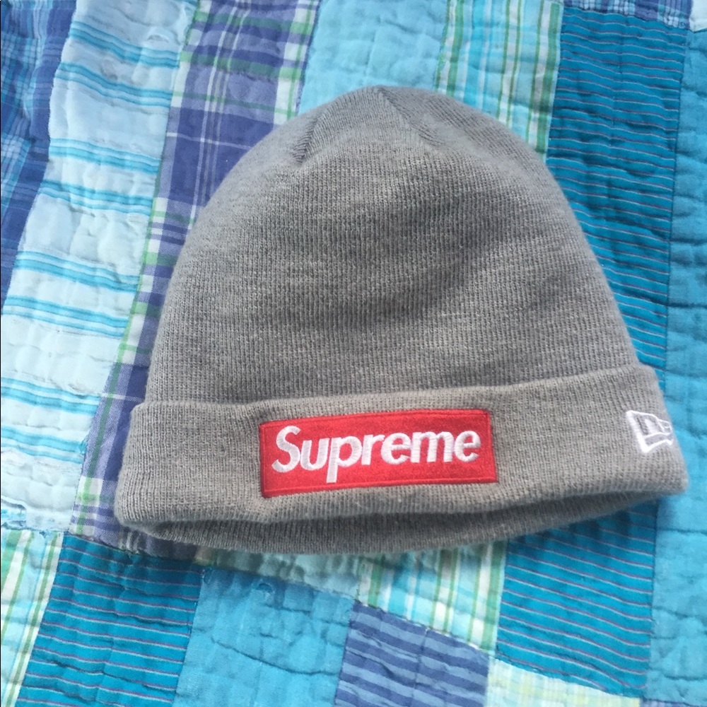New era X supreme beanie