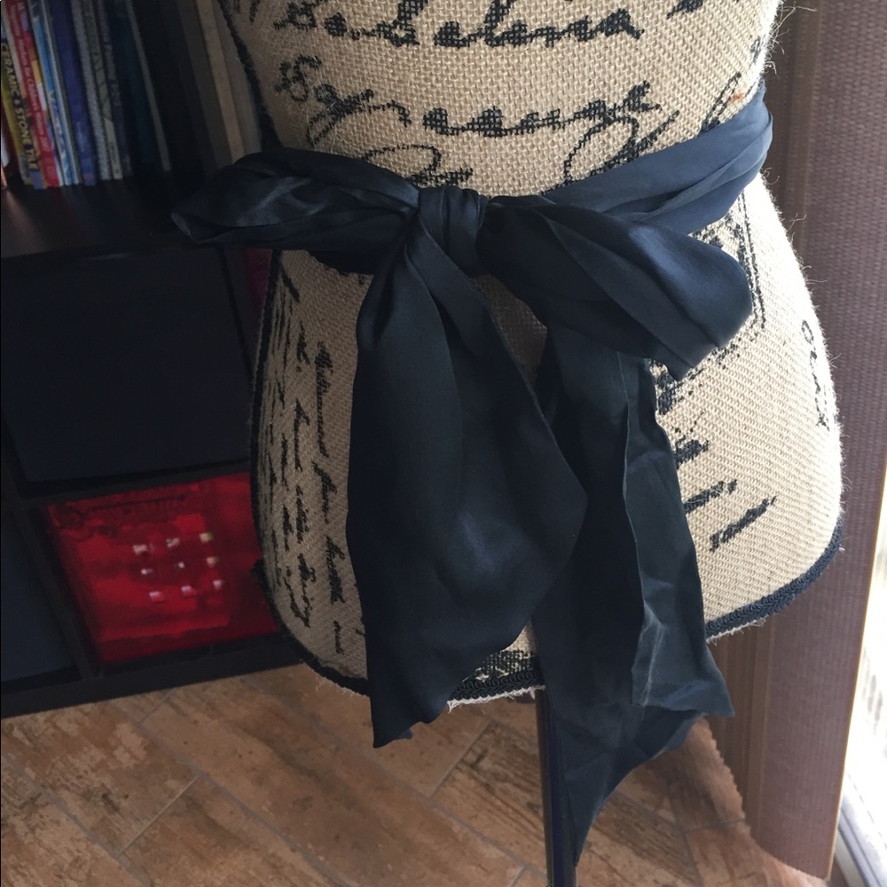 Silky Tie-Up Belt