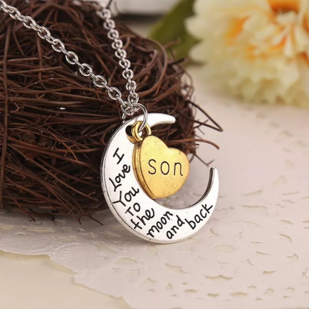 Fashion necklace "I love you to the moon and back"
