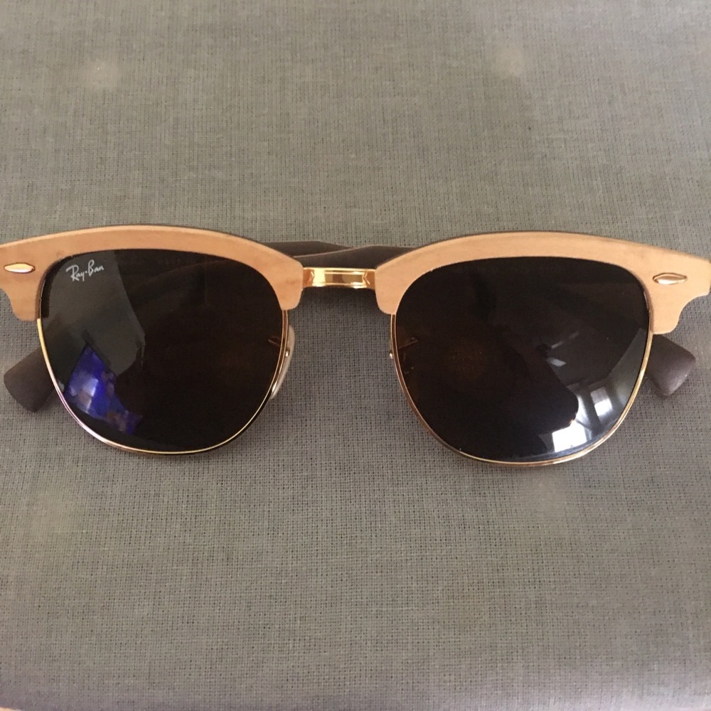 Ray-Ban clubmaster