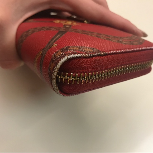 Ralph Lauren Saffiano Leather Smartphone Wristlet - Picture 3 of 7