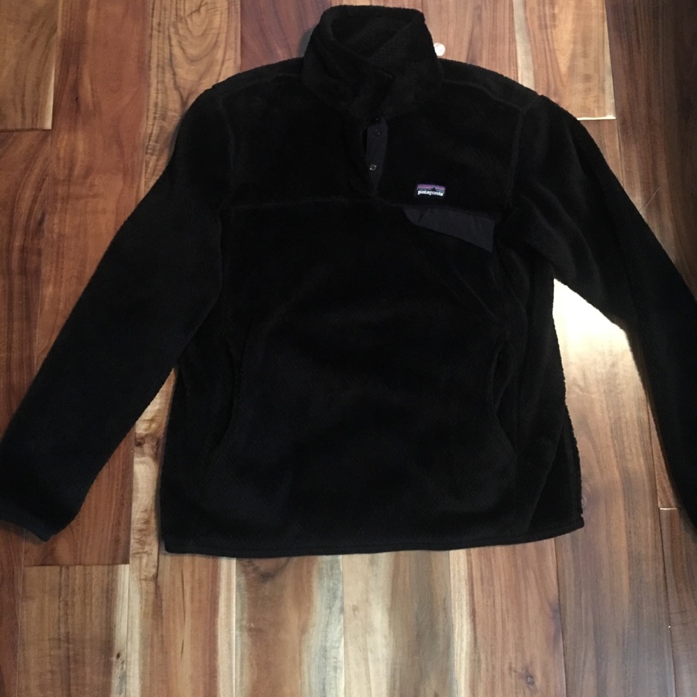 Women's Patagonia Pullover size Medium