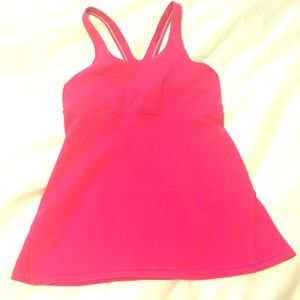Lululemon workout top