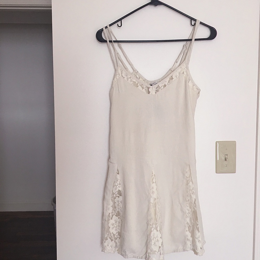 ❌SOLD❌ Ivory Lace Slip Dress