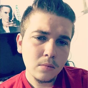 Meet your Posher, Caleb