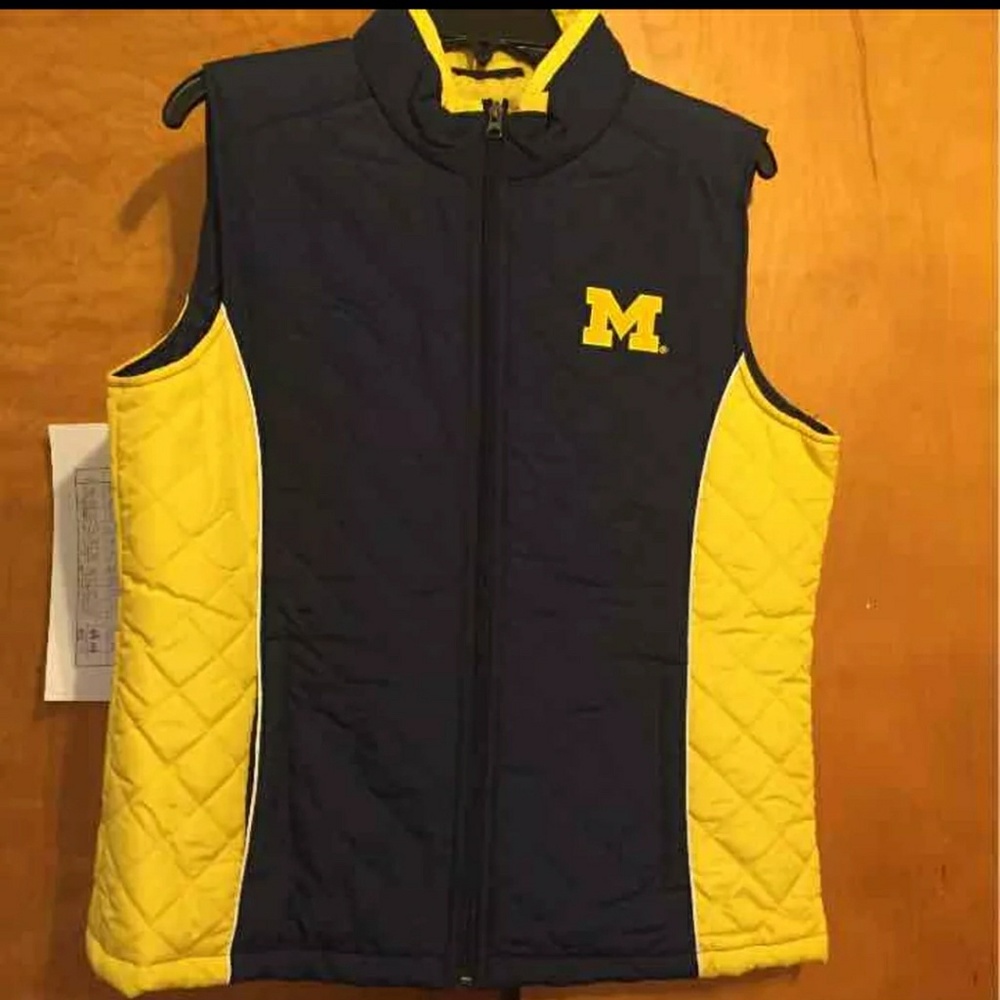 U of M Vest