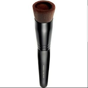 Bare minerals foundation Brush