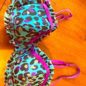 New✨ material girl fun leopard print sexy bra!!