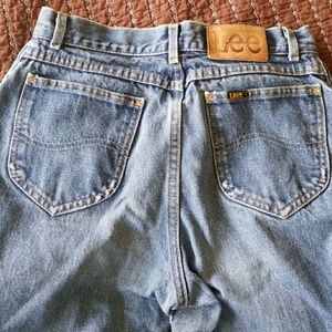 Vintage Lee mom jeans high waist distressed knee