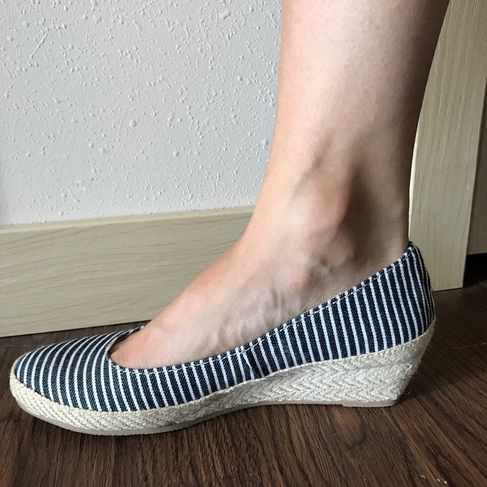 Cute casual pinstriped wedge shoes
