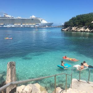 Meet your Posher, Melanie