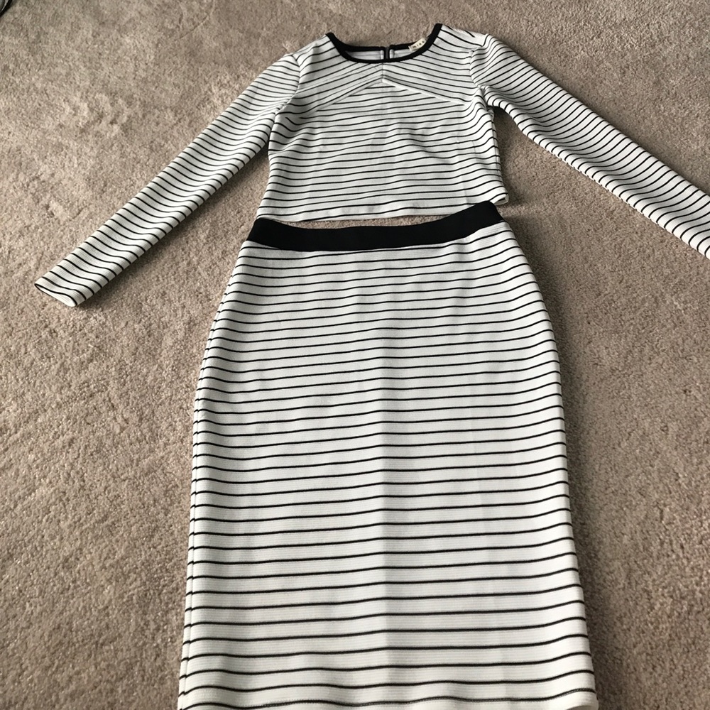 Striped black/white crop top and skirt size small