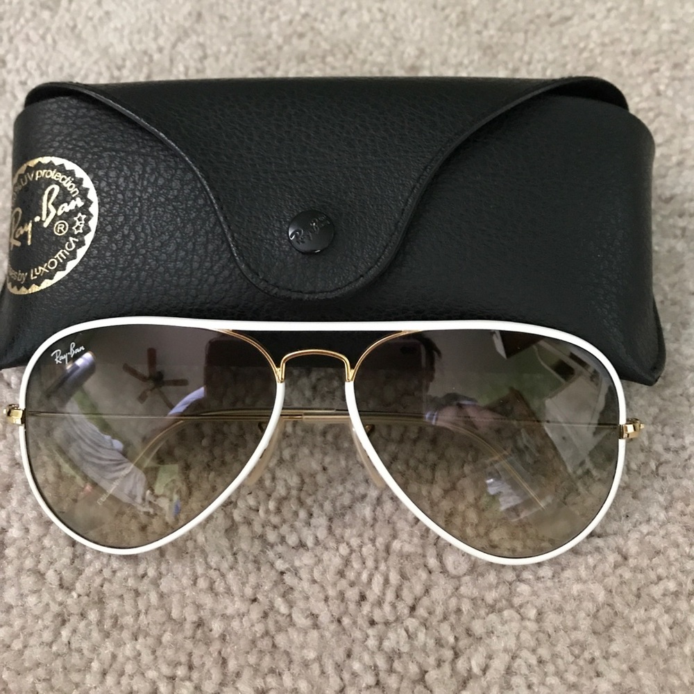 Ray ban aviators