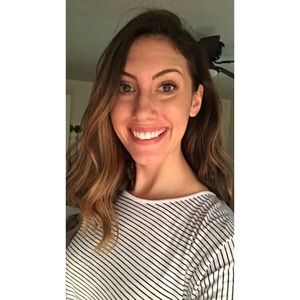 Meet your Posher, Christina