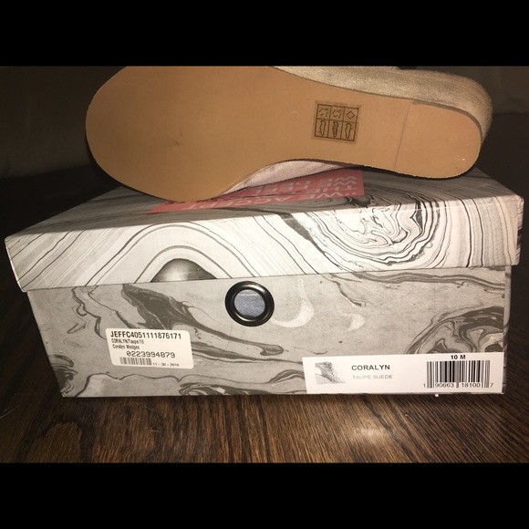 Jeffrey Campbell Coralyn Wedge - Picture 3 of 3