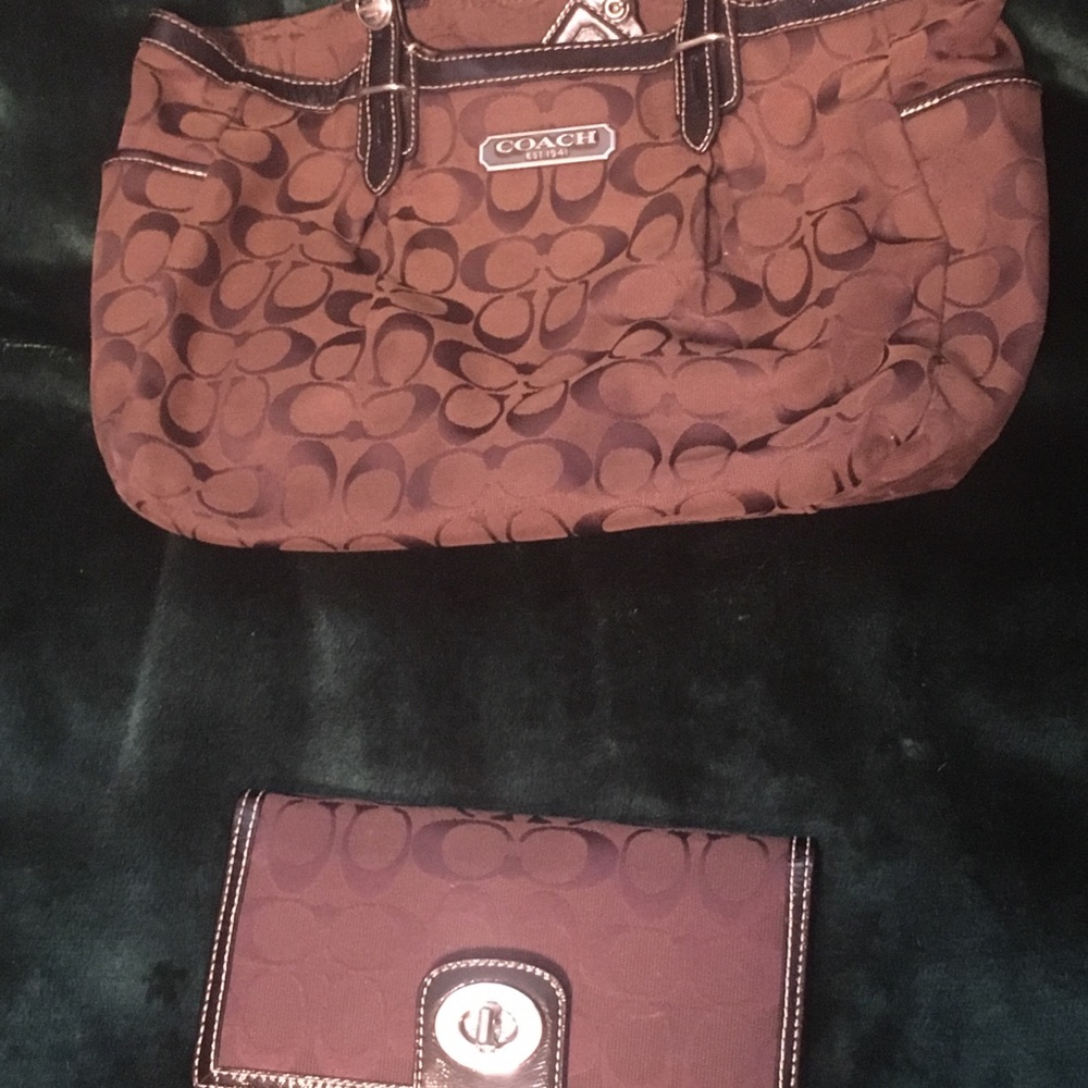 Coach brown purse with matching wallet