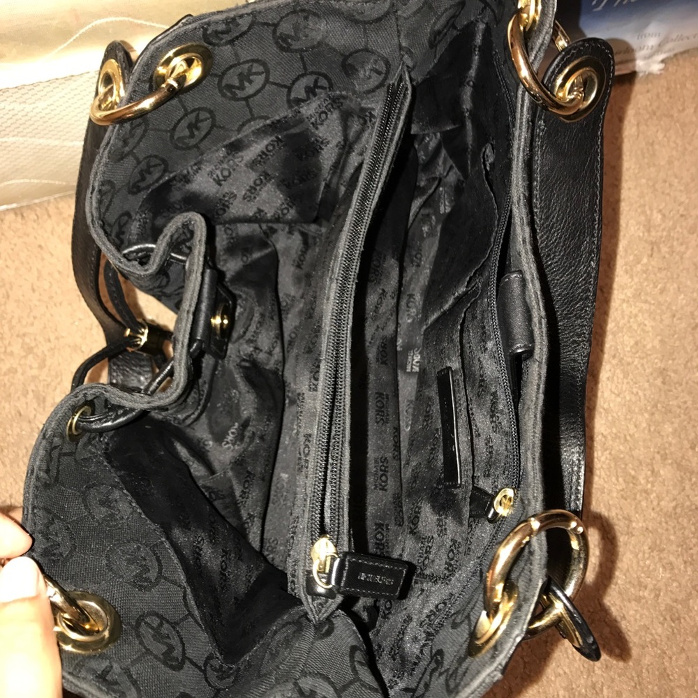 Micheal kors bag