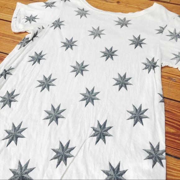 Wildfox Tops - WILDFOX Star Tee Size Small