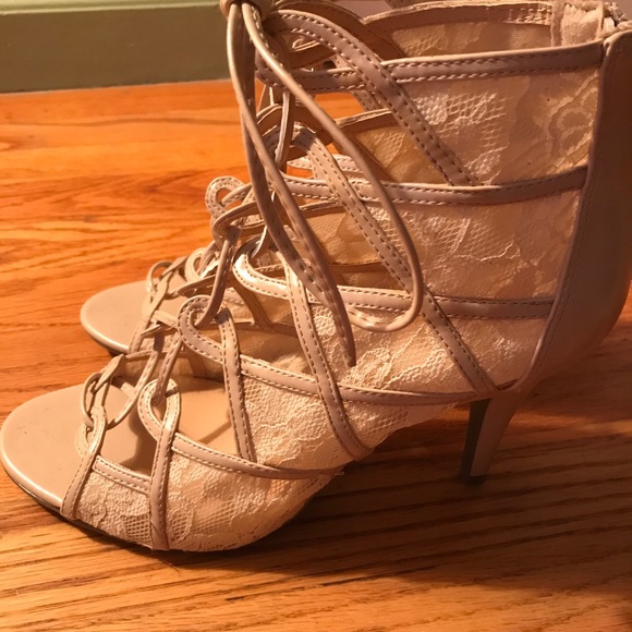 Lauren Conrad lace up nude sandals - Picture 2 of 4