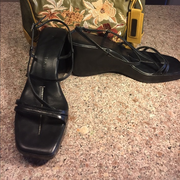 ANTONIO MELANI STRAP SANDALS HEELS SZ 9 - Picture 5 of 6