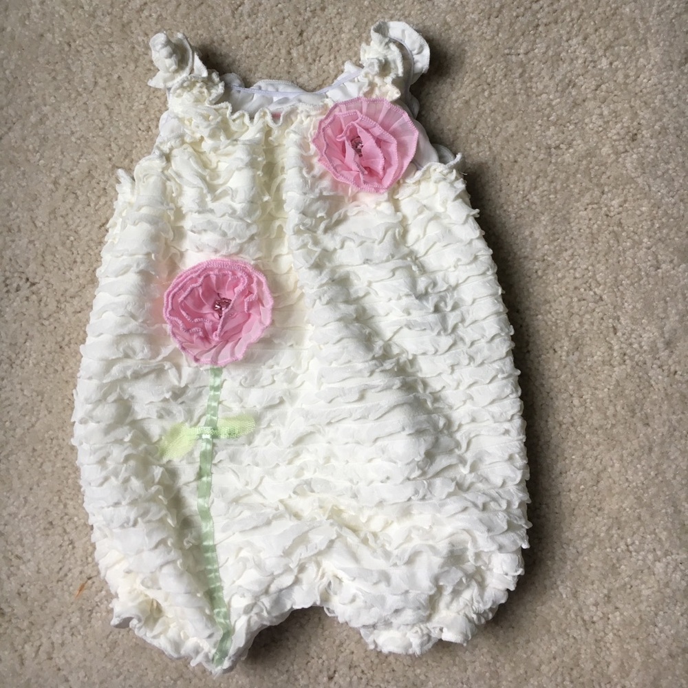 0-3 month romper NWOT
