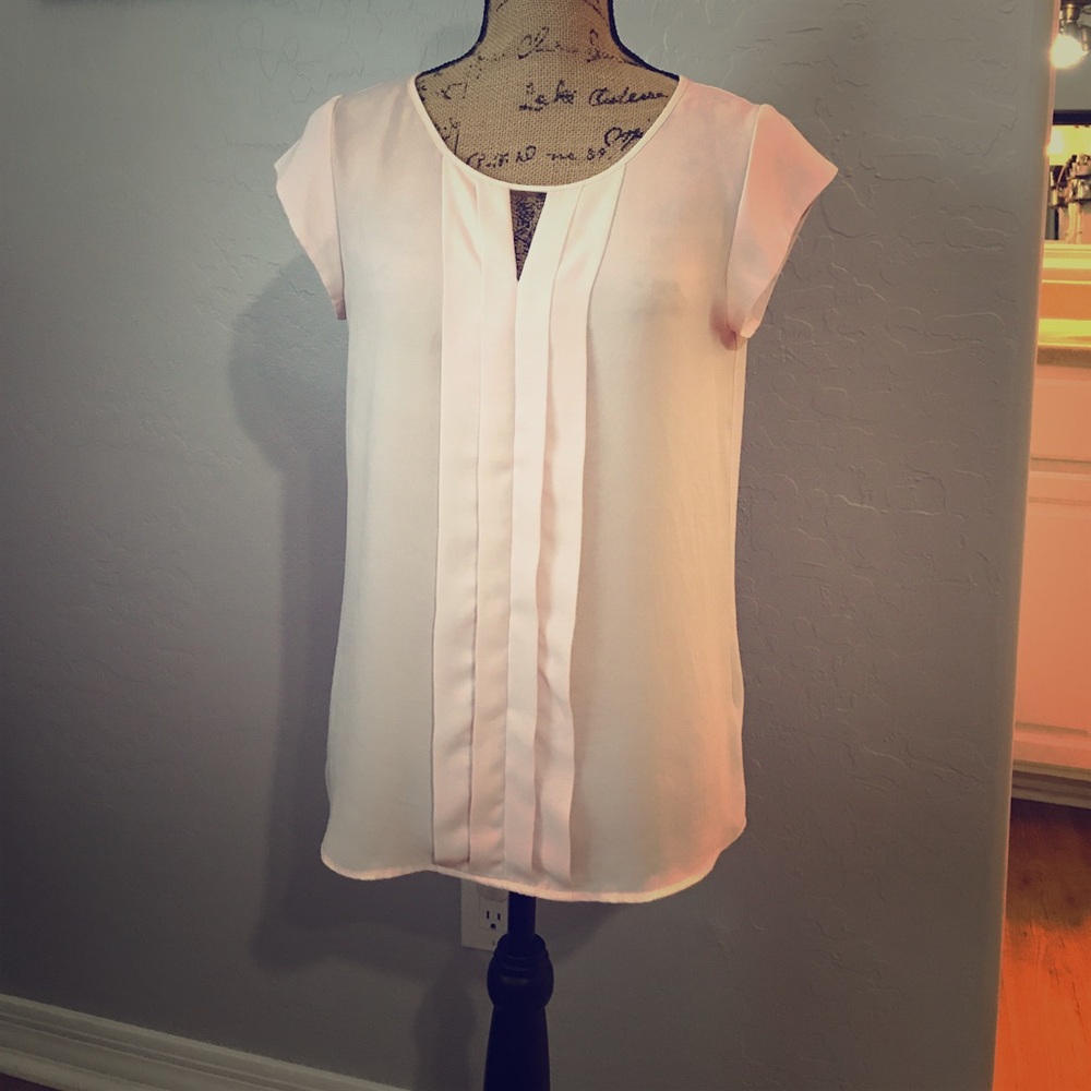 Light pink express top