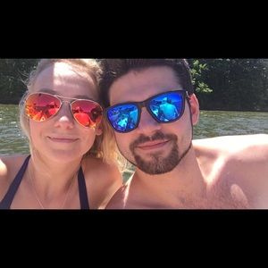 Meet your Posher, Abbi