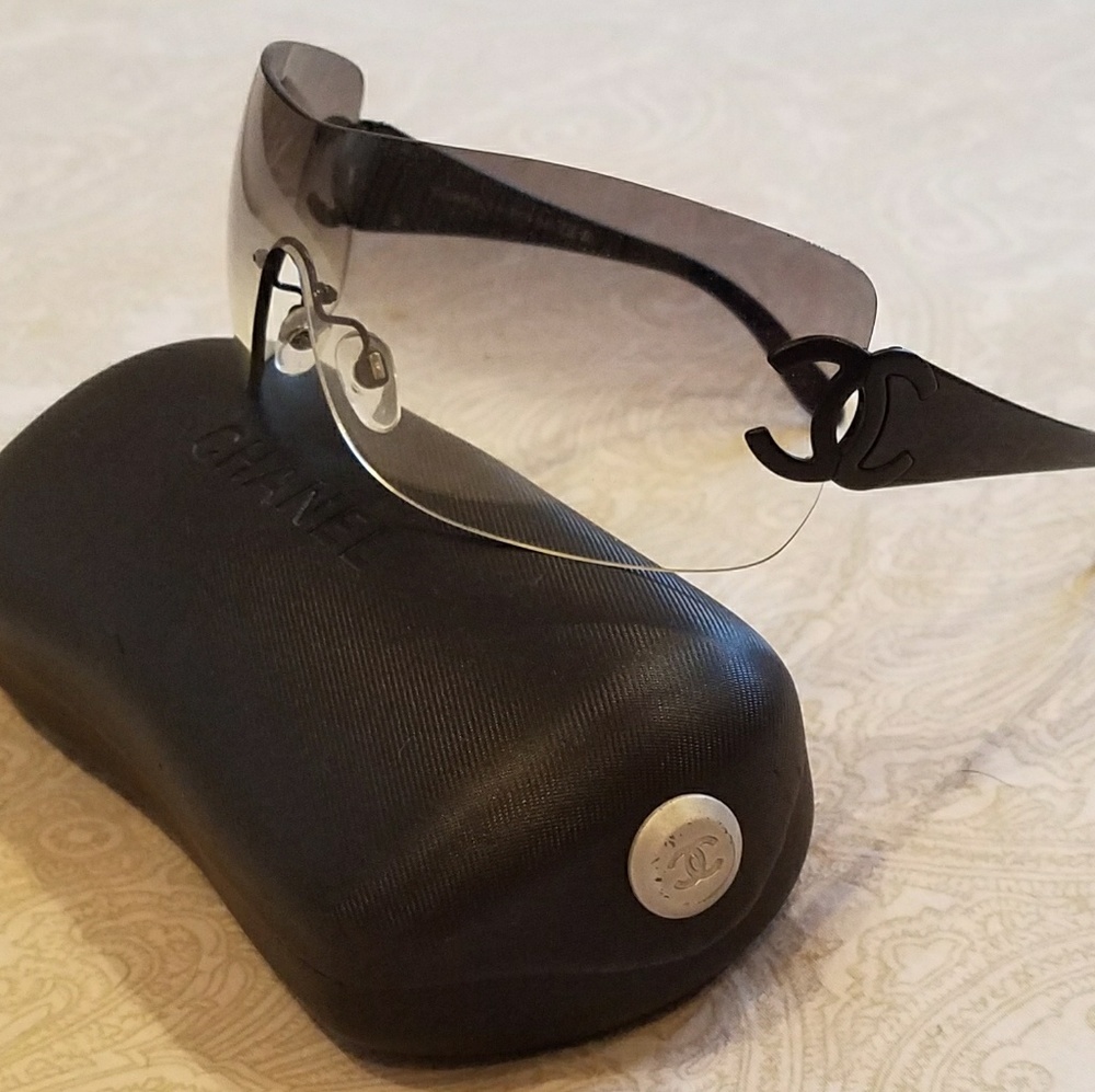 CHANEL Unisex Frameless CC Sunglasses 4119