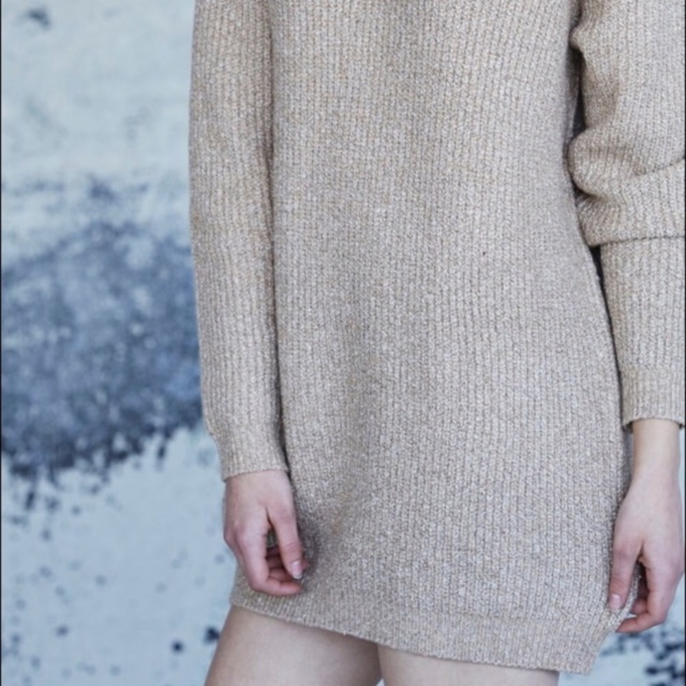 Knit Mini Sweater Dress 💜HP 2x 💜 Gift for Her - Picture 3 of 3