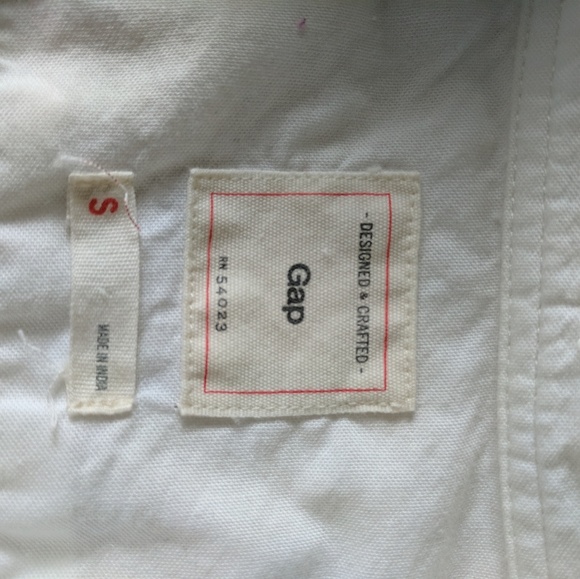 Gap White Button Up Work Shirt - Picture 3 of 5