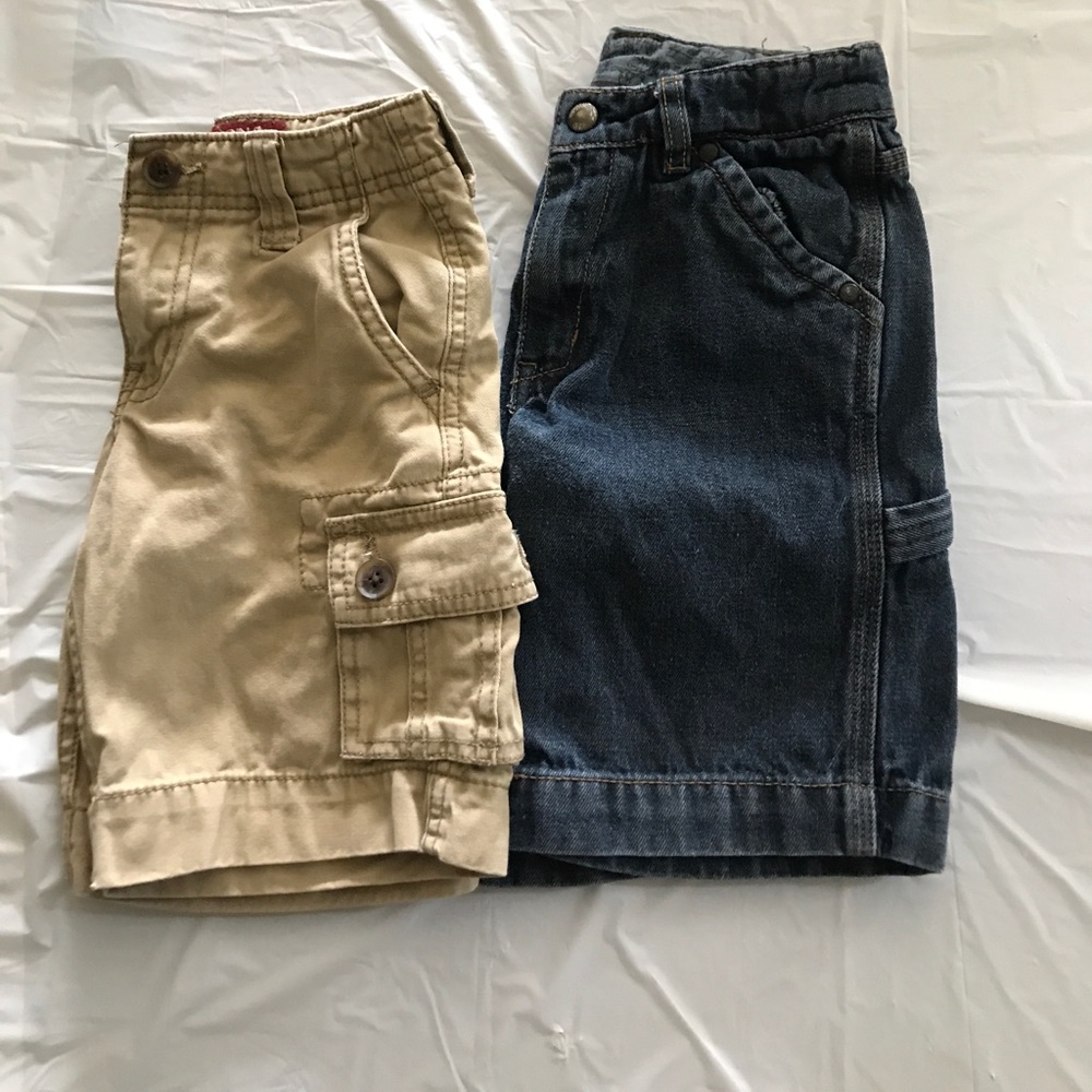 Boys size 5 shirts