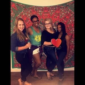 Meet your Posher, Anna