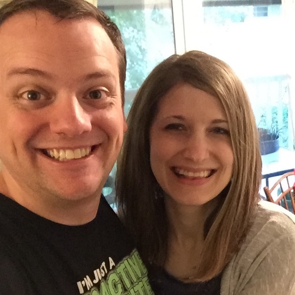 Meet your Posher, Megan - Picture 3 of 3