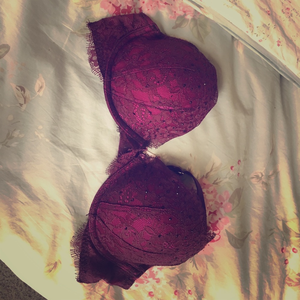 Sexy Victoria secret push up bra